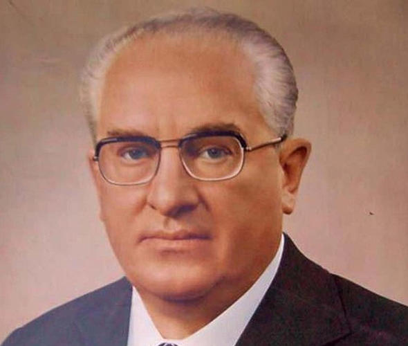Юрий Владимирович Андропов